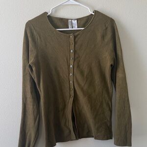 H&M Olive Green Long Sleeve Crewneck Button Cardigan